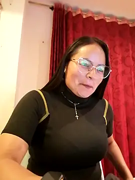 Daliz Leon online show from December 2025 01:48:02 AM