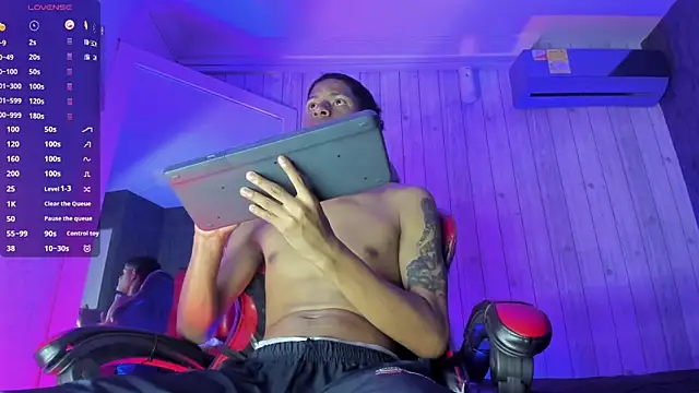 Erick wal online show from October 2025 08:20:01 PM