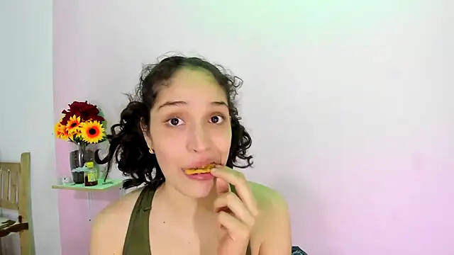 TeensNews18 online show from October 2025 01:58:02 AM