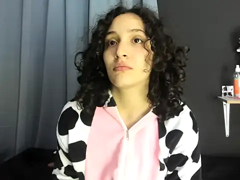 TeensNews18 online show from November 2025 12:20:02 AM