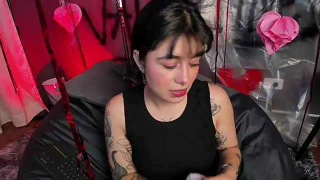 Snapshot of flower_smith_ chatting on February 2026 02:03:02 PM flower smith online show from February 2026 02:03:02 PM