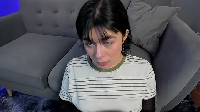 Snapshot of flower_smith_ chatting on March 2026 12:43:01 PM flower smith online show from March 2026 12:43:01 PM