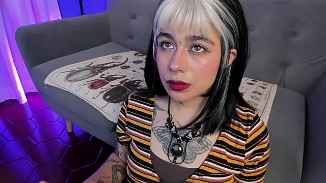 Snapshot of flower_smith_ chatting on March 2026 11:58:01 AM flower smith online show from March 2026 11:58:01 AM