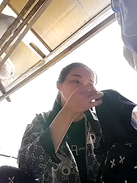 Snapshot of omopo chatting on October 2025 07:52:02 AM omopo online show from October 2025 07:52:02 AM