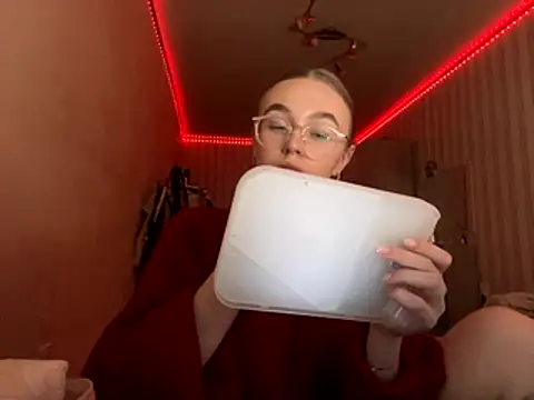 bellameow88 online show from October 2025 04:09:01 PM