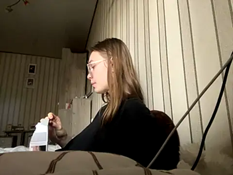 bellameow88 online show from November 2025 04:44:02 AM