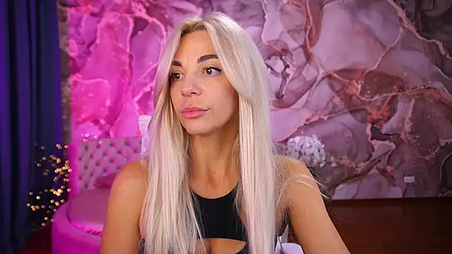 BellaRayyy online show from October 2025 02:23:02 AM