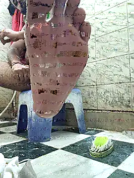 Sexy boy889900 online show from September 2025 02:56:02 AM