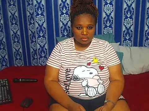 Snapshot of JUICEYLIPS333 chatting on October 2025 12:56:01 PM JUICEYLIPS333 online show from October 2025 12:56:01 PM