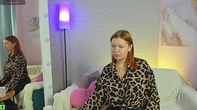 BattyBaker online show from October 2025 02:10:01 AM