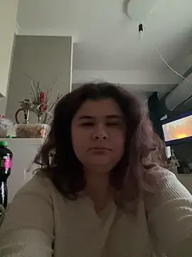 AliceCurlyX online show from December 2025 11:05:01 AM