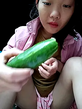 Ananine online show from October 2025 02:52:01 AM