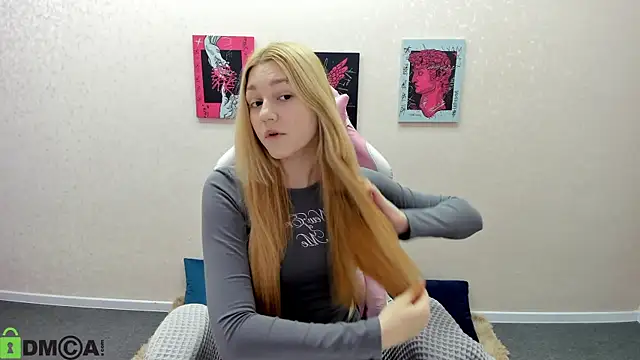 Sylvia Ortiz online show from October 2025 09:21:01 AM