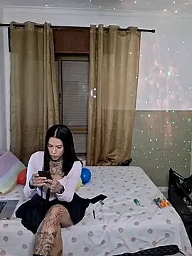 Snapshot of Tigresa23 chatting on May 2026 03:34:01 AM Tigresa23 online show from May 2026 03:34:01 AM