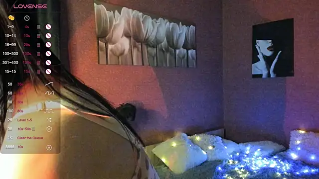 Snapshot of Juliorah chatting on October 2025 03:00:01 PM Juliorah online show from October 2025 03:00:01 PM