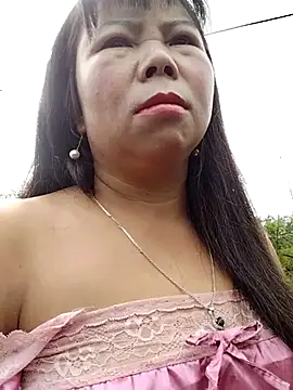 Snapshot of lusy-00 chatting on October 2025 01:23:01 AM lusy-00 online show from October 2025 01:23:01 AM