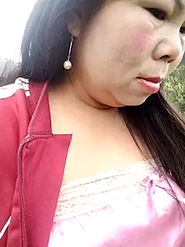 lusy-00 online show from February 2026 02:07:03 AM