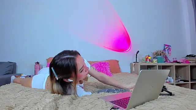 Snapshot of baobei03 chatting on September 2025 07:10:02 AM baobei03 online show from September 2025 07:10:02 AM