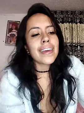 Queen Ashly online show from January 2026 01:43:01 AM