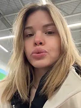 Snapshot of SMELLSEX chatting on October 2025 05:20:02 PM SMELLSEX online show from October 2025 05:20:02 PM