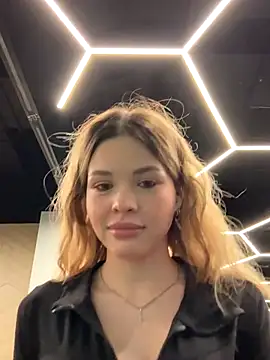 Snapshot of SMELLSEX chatting on November 2025 07:03:01 PM SMELLSEX online show from November 2025 07:03:01 PM