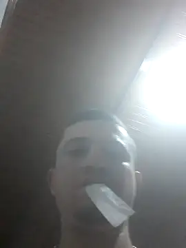 Loquendo2201 online show from September 2025 11:19:01 PM