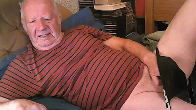 Snapshot of Will_bzzz chatting on June 2026 08:01:02 AM Will bzzz online show from June 2026 08:01:02 AM