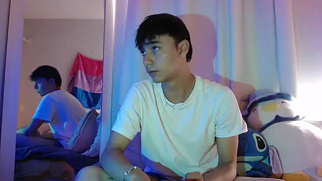 Snapshot of Noah_Blaze chatting on October 2025 07:04:02 PM Noah Blaze online show from October 2025 07:04:02 PM