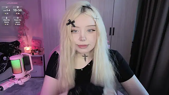 RileyVice online show from June 2026 08:28:01 AM