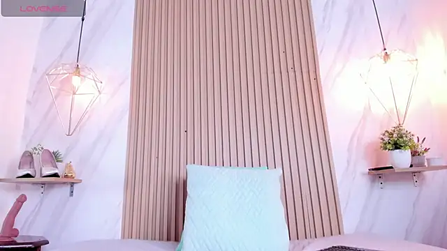 lia harper  online show from March 2026 07:29:01 PM