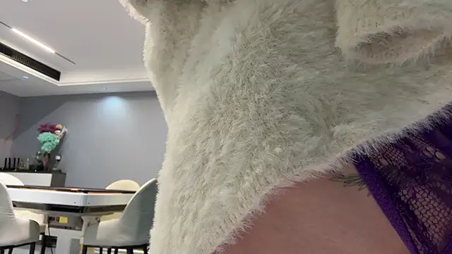 Snapshot of yuer2563 chatting on November 2025 02:28:02 PM yuer2563 online show from November 2025 02:28:02 PM