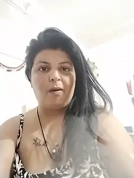Snapshot of Jann_Riya333 chatting on June 2026 07:24:01 AM Jann Riya333 online show from June 2026 07:24:01 AM