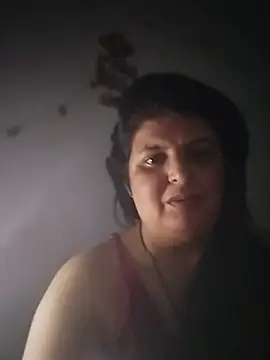 Snapshot of Jann_Riya333 chatting on July 2026 07:42:01 PM Jann Riya333 online show from July 2026 07:42:01 PM