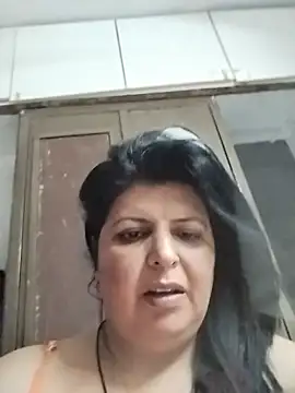 Snapshot of Jann_Riya333 chatting on July 2026 10:22:01 PM Jann Riya333 online show from July 2026 10:22:01 PM