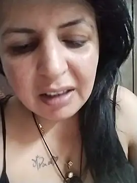 Snapshot of Jann_Riya333 chatting on July 2026 02:42:01 AM Jann Riya333 online show from July 2026 02:42:01 AM
