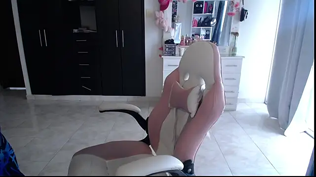 lanz nb online show from September 2025 06:55:02 PM