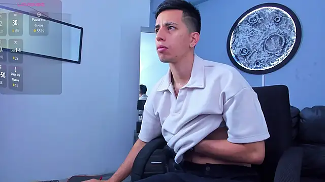 Snapshot of Alexander_gold chatting on September 2025 03:56:02 PM Alexander gold online show from September 2025 03:56:02 PM