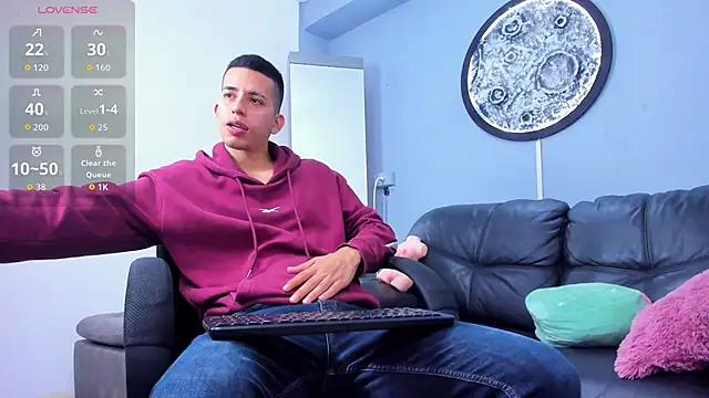 Snapshot of Alexander_gold chatting on September 2025 03:27:02 PM Alexander gold online show from September 2025 03:27:02 PM