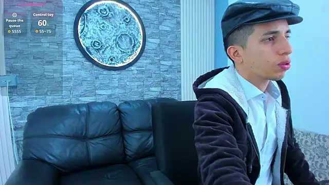 Snapshot of Alexander_gold chatting on October 2025 12:17:01 PM Alexander gold online show from October 2025 12:17:01 PM