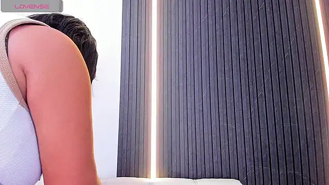 Gabrielaa Miller  online show from October 2025 07:53:01 PM