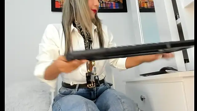 Ms lunaRose online show from May 2026 02:28:02 AM