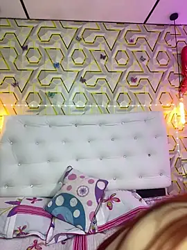 Ashly cutee online show from April 2026 09:28:02 PM