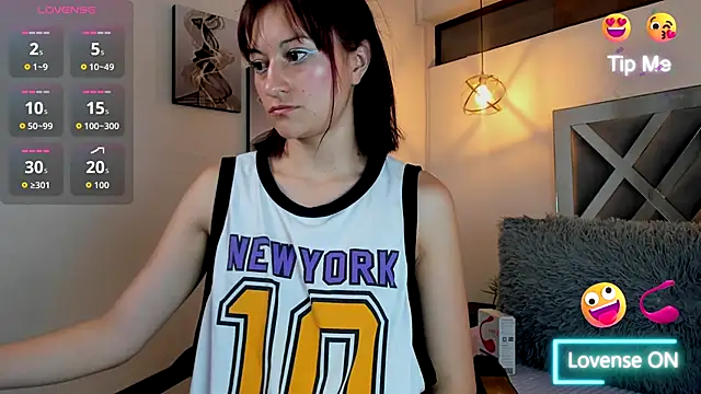 Snapshot of Candy_Hott7 chatting on September 2025 08:32:02 PM Candy Hott7 online show from September 2025 08:32:02 PM