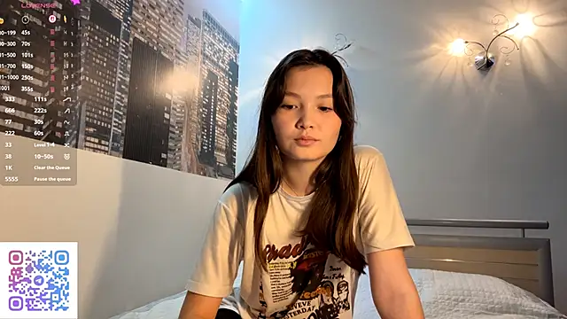 KiraVelvet online show from September 2025 10:09:01 AM