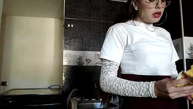 Kylie Rivers online show from February 2026 09:30:02 PM