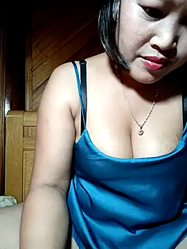 maycuc123 online show from October 2025 06:36:02 AM