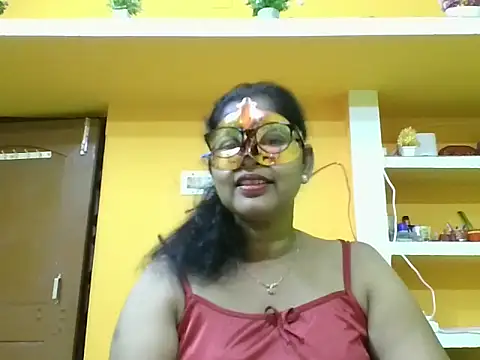 kavya1 online show from October 2025 06:52:01 PM
