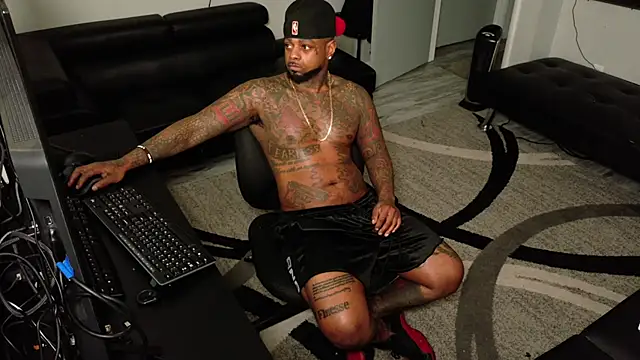 SLANGONDEMHOES online show from April 2026 02:52:02 PM