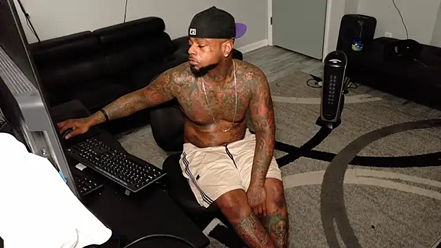 SLANGONDEMHOES online show from April 2026 04:24:02 PM