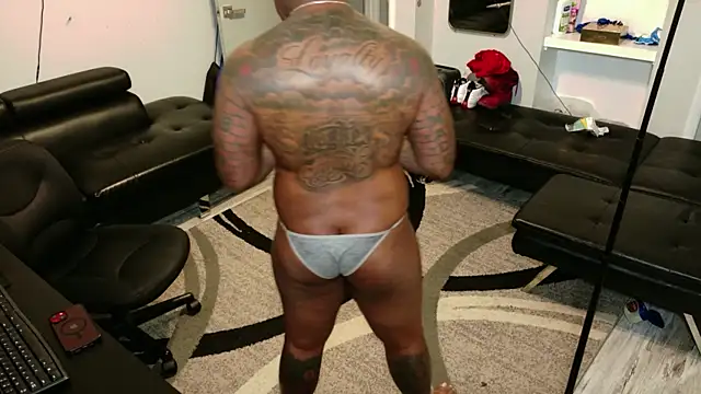 SLANGONDEMHOES online show from June 2026 04:43:01 PM